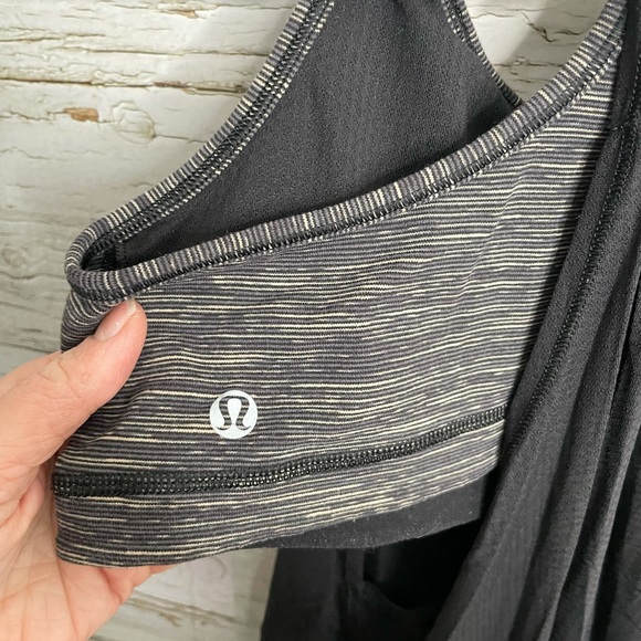Lululemon gray black no limit tank top size 8 - Picture 4 of 9